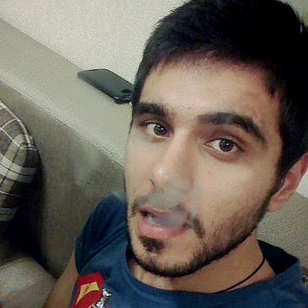 Эшгин Бабаев